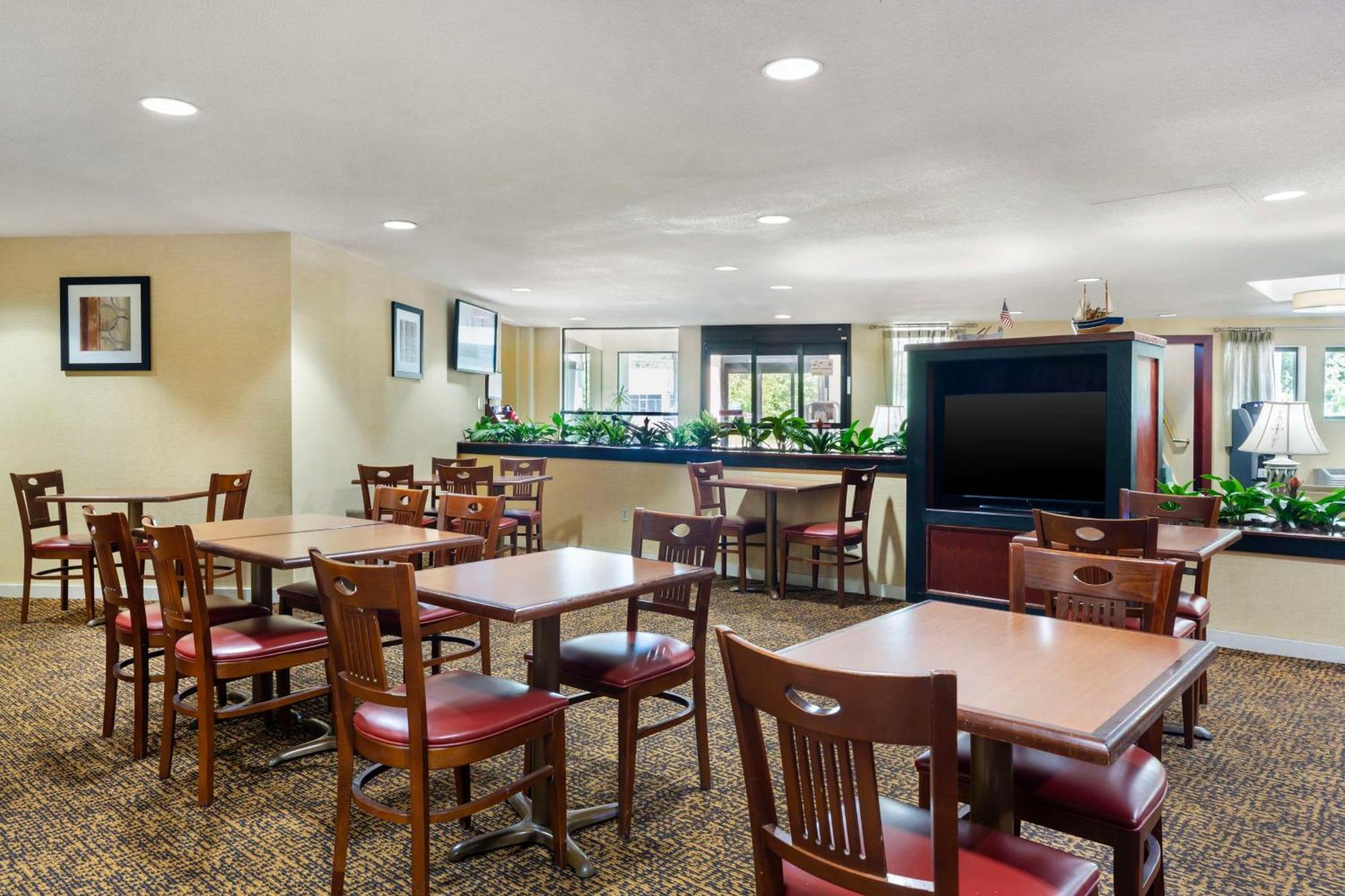 Best Western Rockland Exterior photo